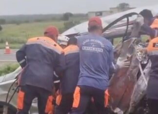 Grave Colisão Na BR-324 Deixa Três Mortos E Duas Pessoas Feridas