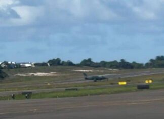 Avião Da FAB Tem Pneu Furado Em Pouso E Causa Atrasos No Aeroporto De Salvador