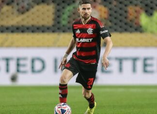 Flamengo encara Bayern por vaga nas quartas do Mundial Flamengo encara Bayern por vaga nas quartas do Mundial