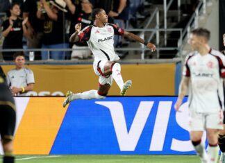 Flamengo fecha primeira fase do Mundial com empate com o Los Angeles Flamengo fecha primeira fase do Mundial com empate com o Los Angeles