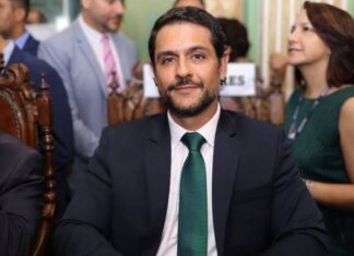 Câmara De Salvador Analisa Projeto Que Obriga Supermercados A Oferecer Assentos Prioritários