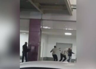 Briga Entre Taxistas Assusta Passageiros No Aeroporto De Salvador