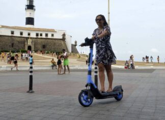 Escolas De Condução Em Patinetes Elétricos São Fixadas Aos Domingos No Mês De Junho