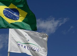 Presidentes vão flexibilizar tarifas comerciais do Mercosul Presidentes vão flexibilizar tarifas comerciais do Mercosul