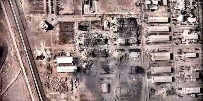 Israel ataca 5ª instalação nuclear do Irã e agência alerta para riscos
