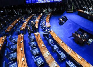 Senado segue Câmara e também derruba decreto do IOF