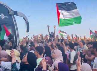 Milhares de ativistas marcham a Gaza para romper bloqueio de Israel Milhares de ativistas marcham a Gaza para romper bloqueio de Israel