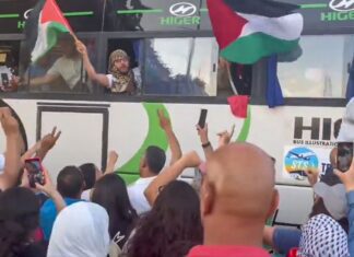 Israel pede que Egito detenha marcha a Gaza e 200 são deportados Israel pede que Egito detenha marcha a Gaza e 200 são deportados