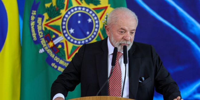 Lula reafirma que guerra em Gaza é genocídio e que judeus são contra
