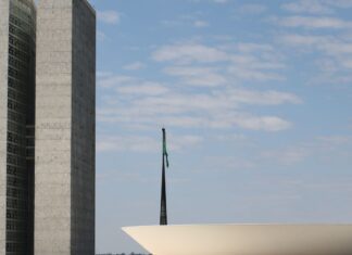 Câmara aprova cancelamento digital de contribuição sindical