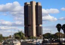 Copom reduz taxa Selic para 14% ao ano