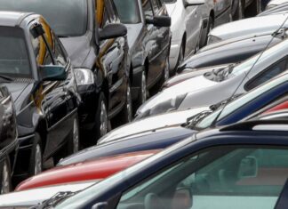 Exportações de veículos automotores tem alta em agosto