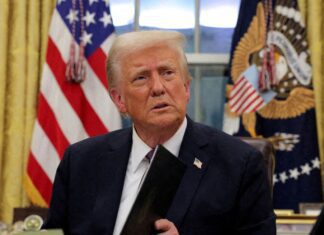 Trump anuncia acordo comercial com Indonésia, membro pleno do Brics Trump anuncia acordo comercial com Indonésia, membro pleno do Brics