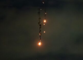 Rússia ignora ameaças de Trump e mata ao menos 20 em ataques à Ucrânia Rússia ignora ameaças de Trump e mata ao menos 20 em ataques à Ucrânia