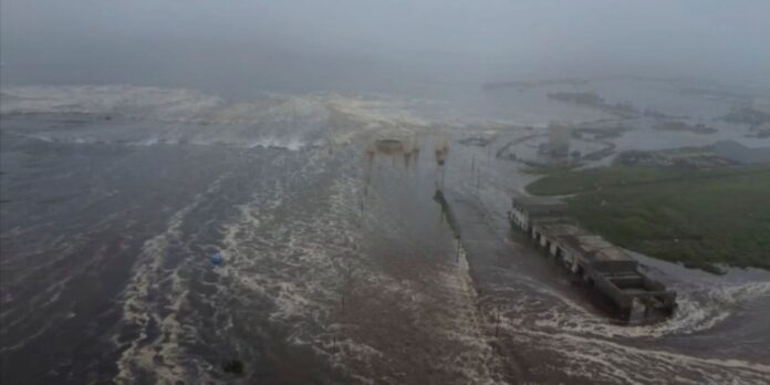 Após terremoto, Japão, Havaí e Rússia rebaixam alertas de tsunami
