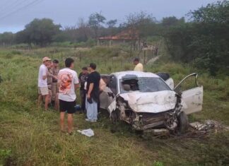 Colisão Entre Veículos Deixa Dois Mortos E Cinco Feridos Na BA-120, Em Valente