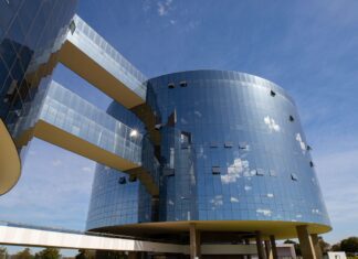 PGR diz que recebeu com “assombro” sanções contra Alexandre de Moraes PGR diz que recebeu com “assombro” sanções contra Alexandre de Moraes