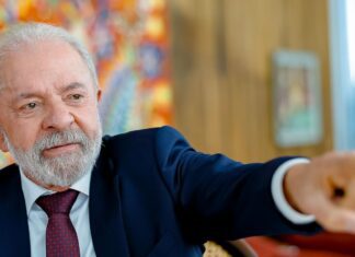 Lula manifesta solidariedade a ministros do STF após sanções dos EUA