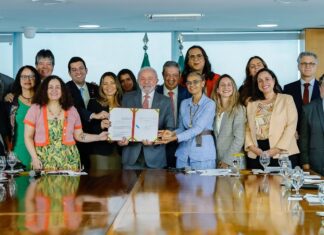 Lula sanciona lei que proíbe uso de animais em testes cosméticos