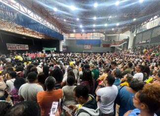 Professores Da Rede Municipal De Salvador Decidem Manter Greve Após 64 Dias De Paralisação