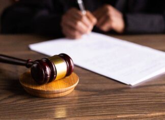 Juíza é Demitida No RS Após Emitir Cerca De 2 Mil Sentenças Idênticas