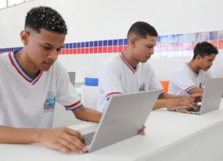 Bahia Lança Concurso “Redação Nota 1000” Para Estudantes Da Rede Estadual