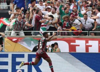 Hércules decide e Flu vence Al-Hilal para avançar no Mundial de Clubes Hércules decide e Flu vence Al-Hilal para avançar no Mundial de Clubes