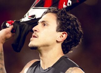 Pedro sai do banco e garante vitória do Flamengo sobre Fluminense Pedro sai do banco e garante vitória do Flamengo sobre Fluminense