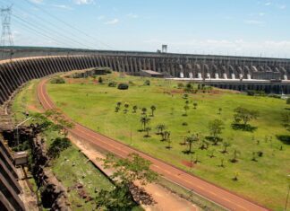 Consumo de IA no Paraguai faz Itaipu estudar construção de 2 turbinas