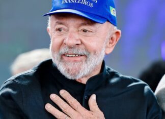 Lula critica jornada 6×1 e defende escala de trabalho “mais flexível”