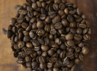 Tarifaço pode impactar vendas de suco de laranja, café, carne e frutas