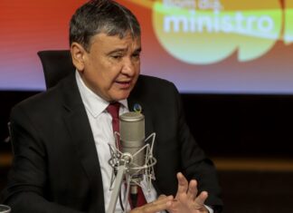 Tarifaço pode desequilibrar mercado interno no Brasil, alerta ministro