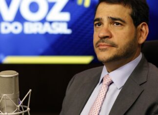 Em artigo no NY Times, Jorge Messias defende STF e soberania do Brasil