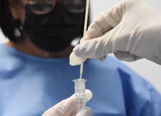 Covid-19 causou metade das mortes por vírus respiratórios em 4 semanas