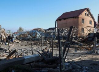 Rússia intensifica ofensiva e conquista nova cidade ucraniana Rússia intensifica ofensiva e conquista nova cidade ucraniana