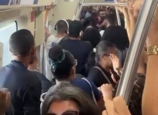 Pisão No Pé Gera Tumulto No Metrô De Salvador