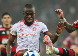 Fla e Inter iniciam disputa por vaga nas quartas da Libertadores Fla e Inter iniciam disputa por vaga nas quartas da Libertadores