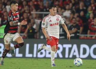 Inter e Fla jogam na capital gaúcha antes de decisão pela Libertadores Inter e Fla jogam na capital gaúcha antes de decisão pela Libertadores
