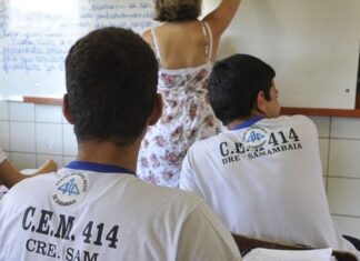 Maioria de inscrições na Prova Nacional Docente é na área de pedagogia