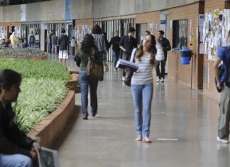 Fies Convoca Pré-selecionados Da Lista De Espera Do Segundo Semestre