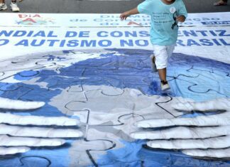 Autismo: nova linha de cuidado pede teste a partir dos 16 meses