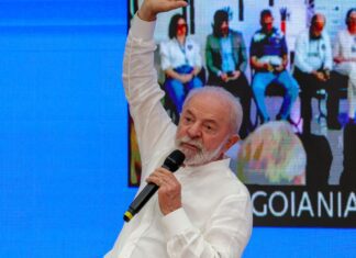 Lula lembra covid e diz que saúde não tem esquerda ou direita