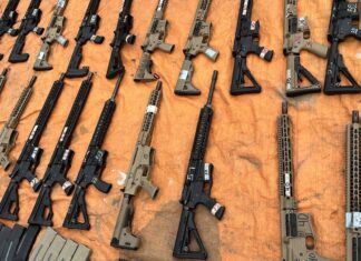 Polícia Apreende 22 Fuzis E Cocaína Em Camaçari