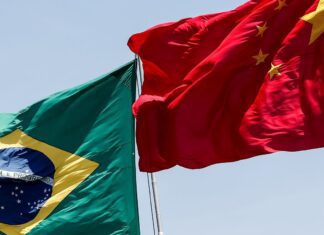 Emprego no comércio Brasil-China cresce mais que nas demais parcerias