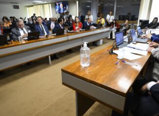 Comissão do Senado aprova isenção do IR para quem ganha até R$ 5 mil