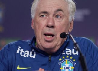 Ancelotti manterá Brasil com quatro atacantes em duelo contra o Chile Ancelotti manterá Brasil com quatro atacantes em duelo contra o Chile