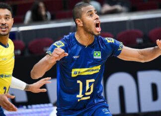 Brasil volta a vencer no Mundial e se garante nas oitavas de final Brasil volta a vencer no Mundial e se garante nas oitavas de final