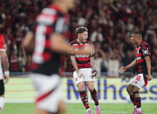 Com direito a gol relâmpago, Flamengo derrota Estudiantes no Maracanã Com direito a gol relâmpago, Flamengo derrota Estudiantes no Maracanã