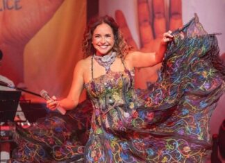 Daniela Mercury Participa De Ato Contra PEC Da Blindagem Em Salvador