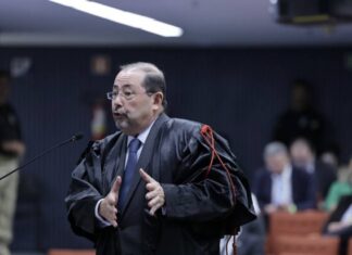 Defesa Nega Ligação De Bolsonaro Com Atos Golpistas